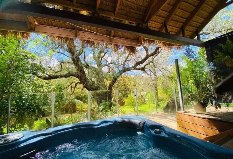 Hotelli Trawool Shed Cottages, Cafe And Restaurant