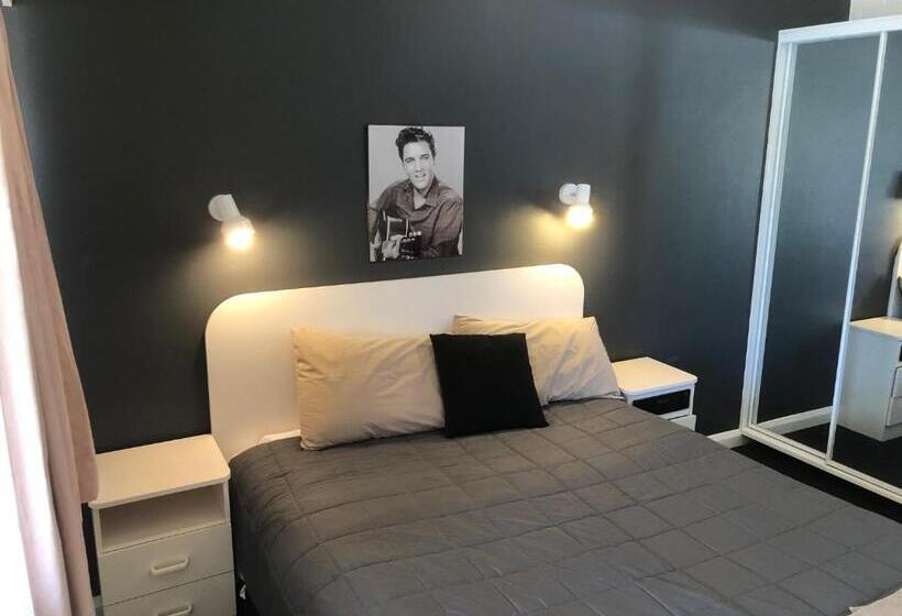 모텔 Memphis Motor Inn