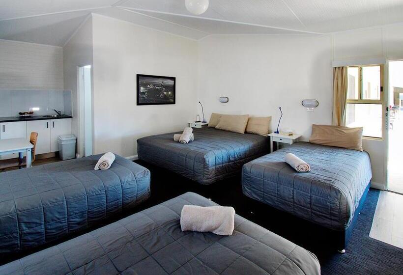 모텔 Memphis Motor Inn