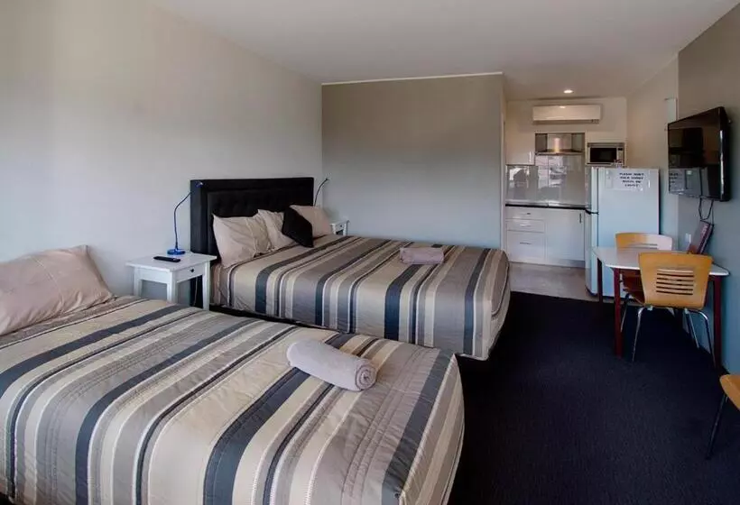 モーテル Memphis Motor Inn