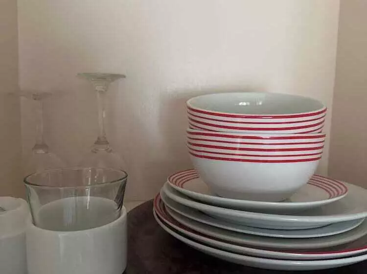 モーテル Memphis Motor Inn