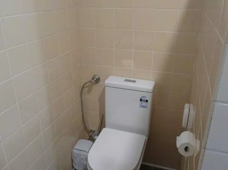 モーテル Memphis Motor Inn