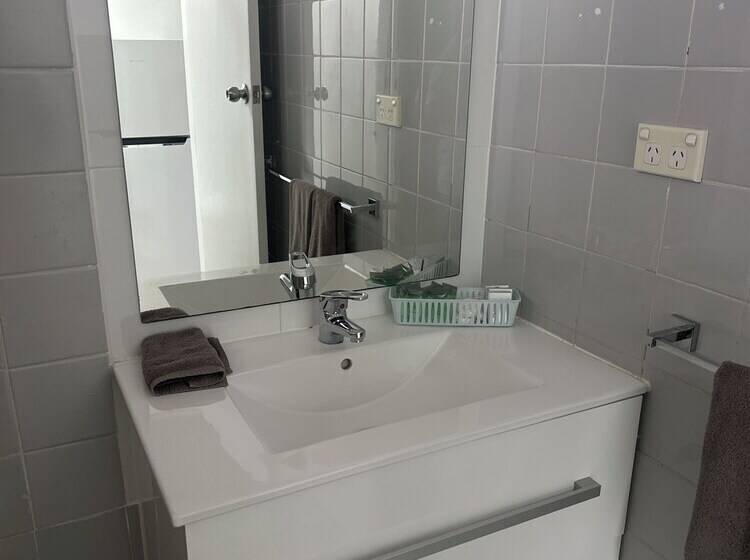 모텔 Memphis Motor Inn