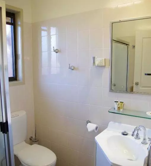 Motelli Stannum Lodge Motor Inn