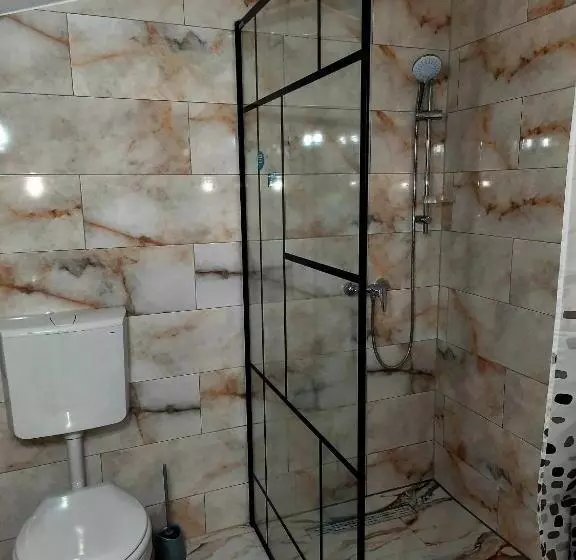 Pensiune Casa Adelina