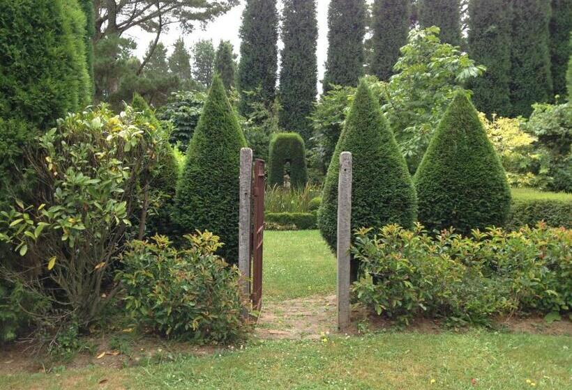 ペンション Devon Long Barn