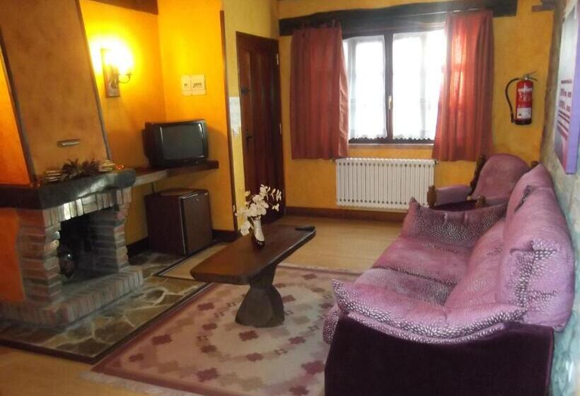 بنسيون Rural Rumoroso