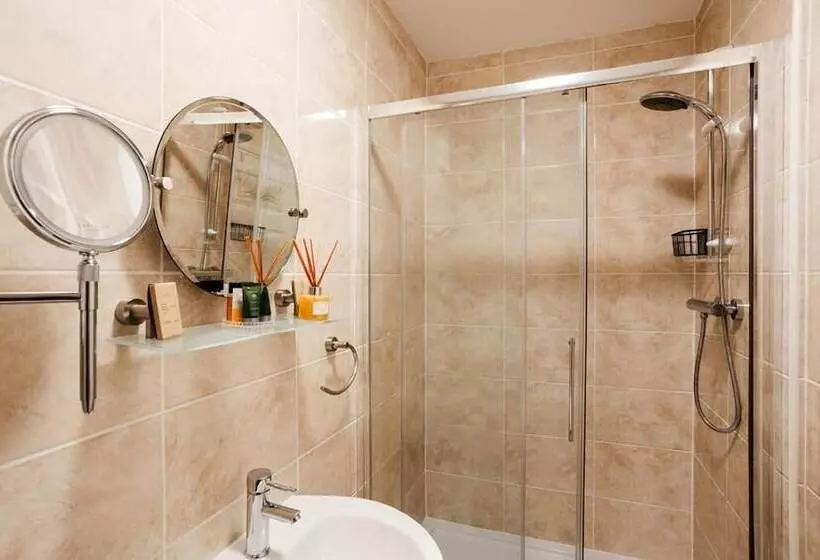 Majatalo The Bell Lodge