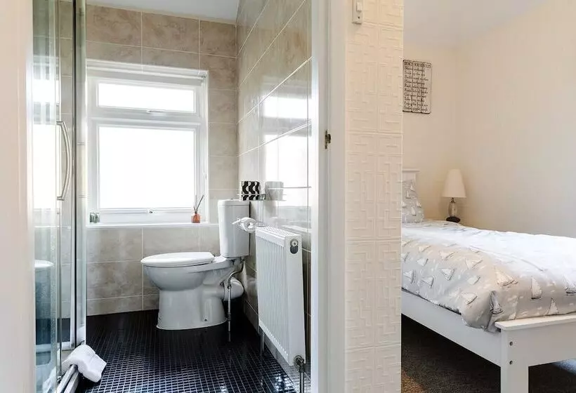 Majatalo The Bell Lodge