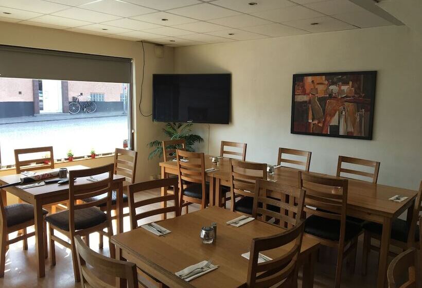 Pizza House Bed & Breakfast