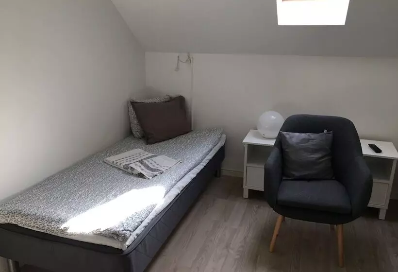 Pizza House Bed & Breakfast