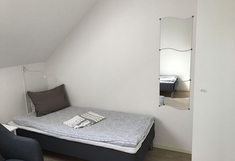 Pizza House Bed & Breakfast