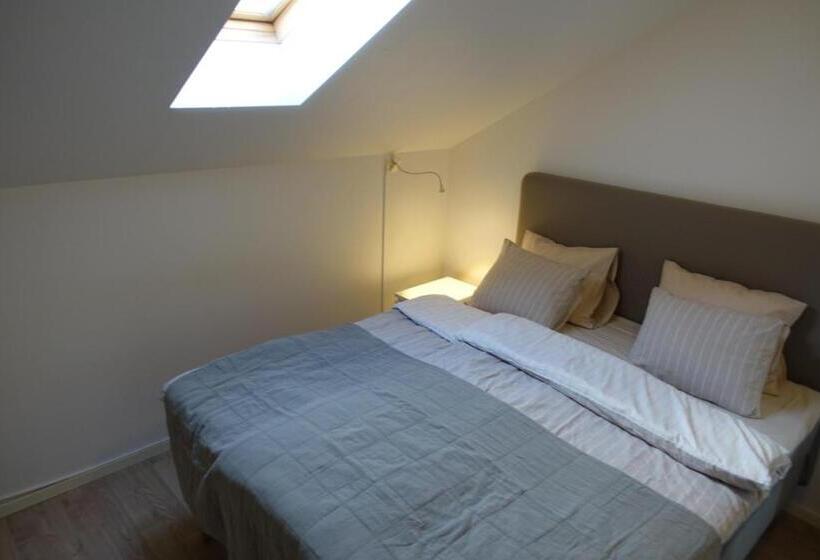 Pizza House Bed & Breakfast