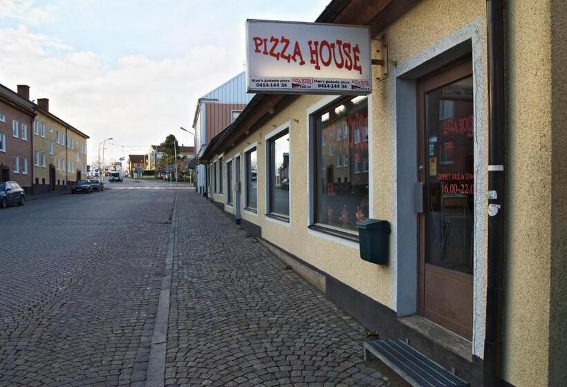 Pizza House Bed & Breakfast