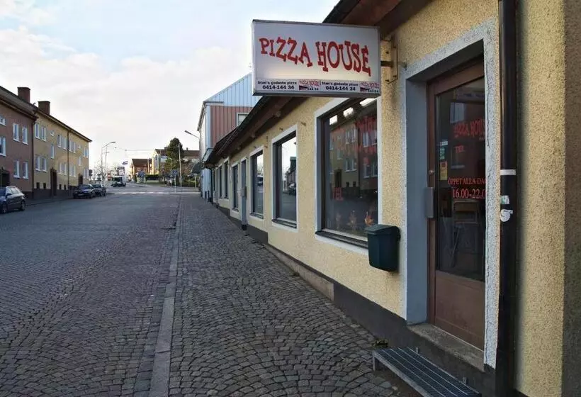 Pizza House Bed & Breakfast