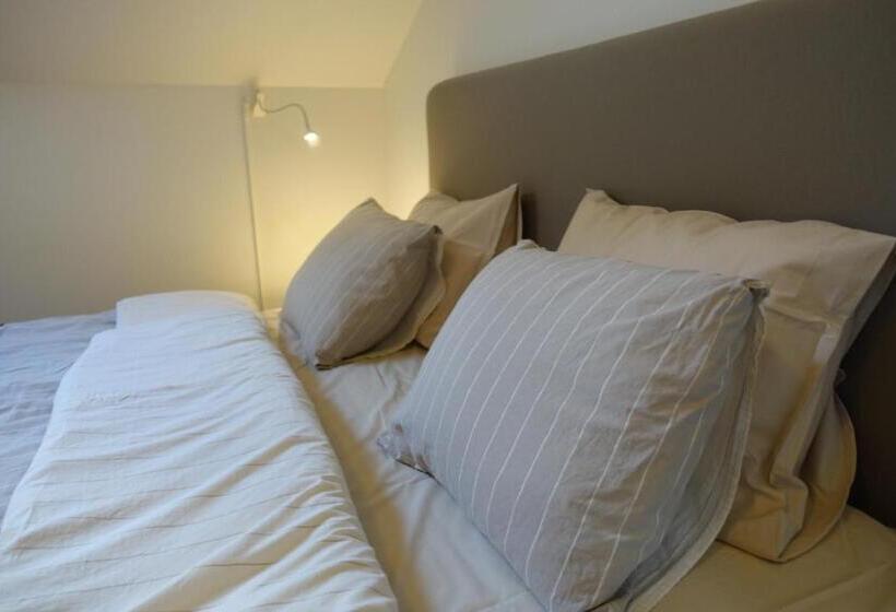 Pizza House Bed & Breakfast