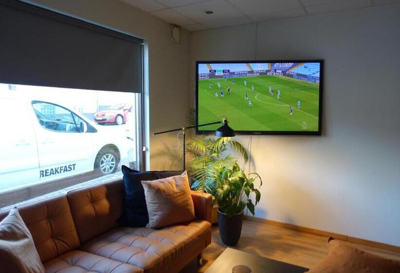 Pizza House Bed & Breakfast