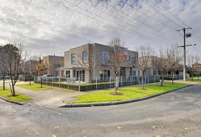 Traralgon Serviced Apartments