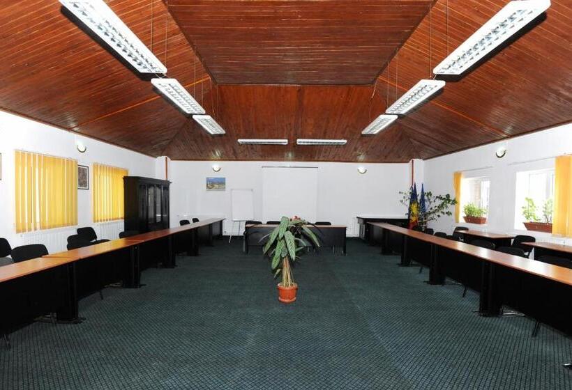 הוסטל Gura Diham