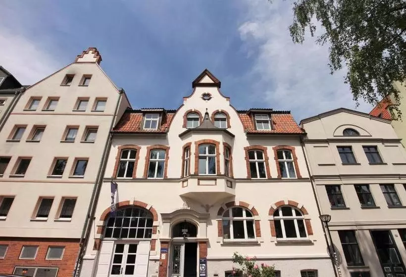 Blue Doors Hostel Altstadt
