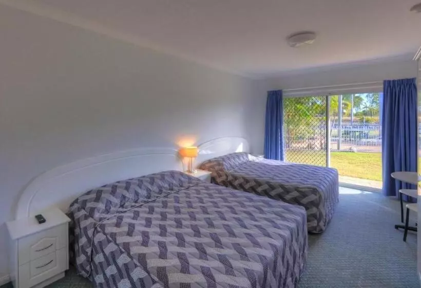 Heritage Lodge Motel