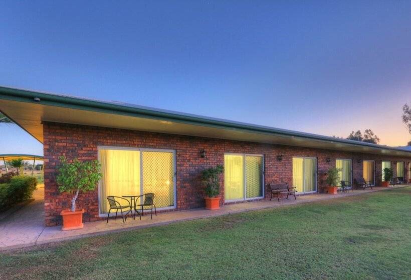 Heritage Lodge Motel