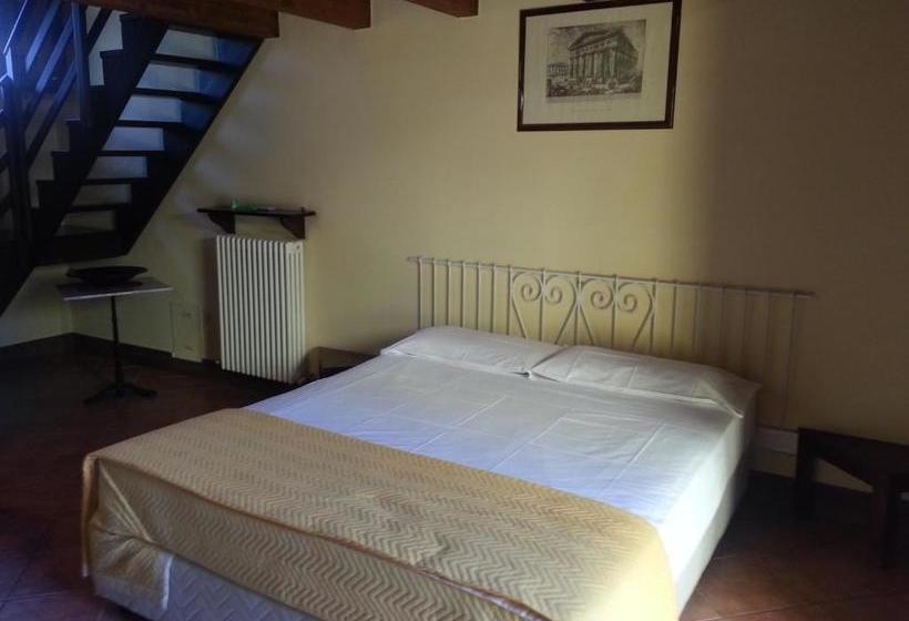 ホテル Albergo Residence Al Passatore