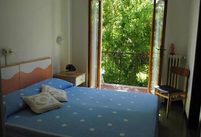 Hotelli Bed&breakfast Villa Lorena