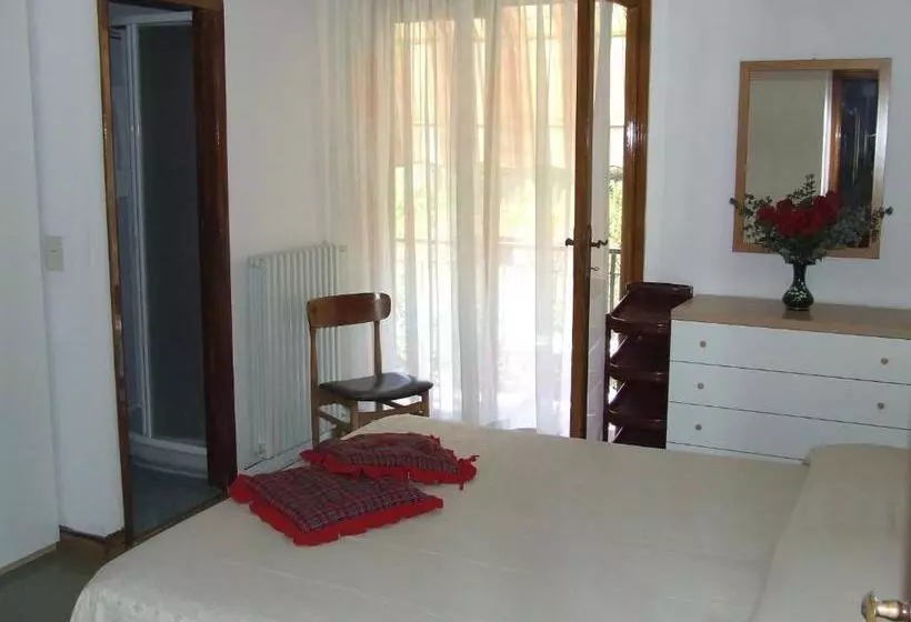Hotelli Bed&breakfast Villa Lorena