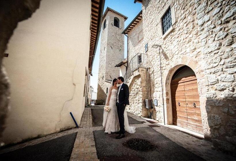 호텔 Castello Di Pupaggi