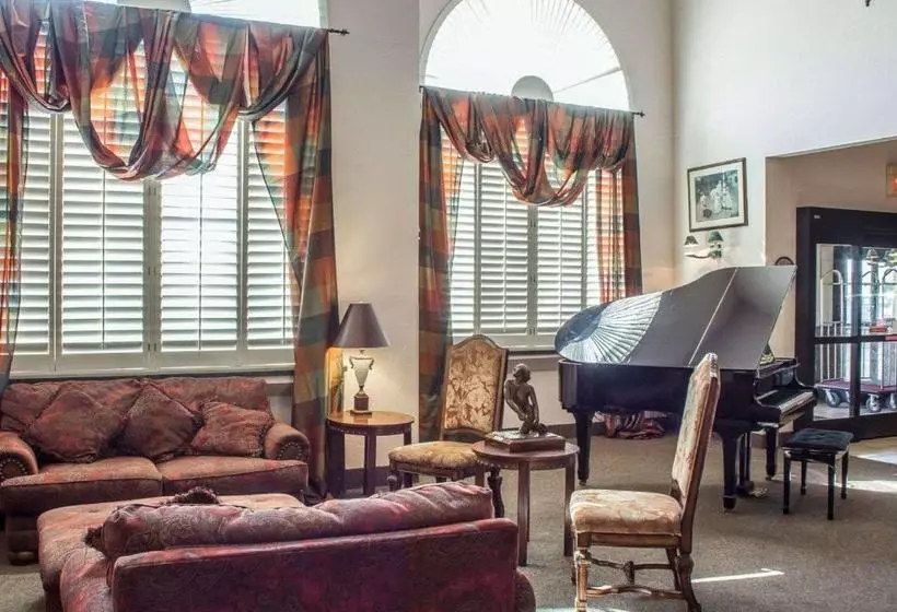 Hotelli Baymont By Wyndham Safford