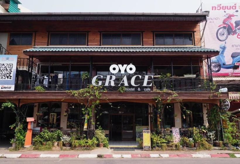 Oyo 718 Grace Hostel