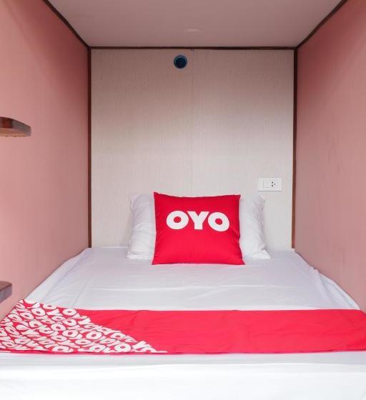 Oyo 718 Grace Hostel