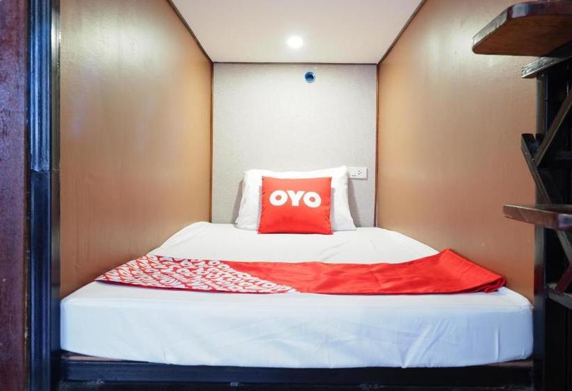 Oyo 718 Grace Hostel