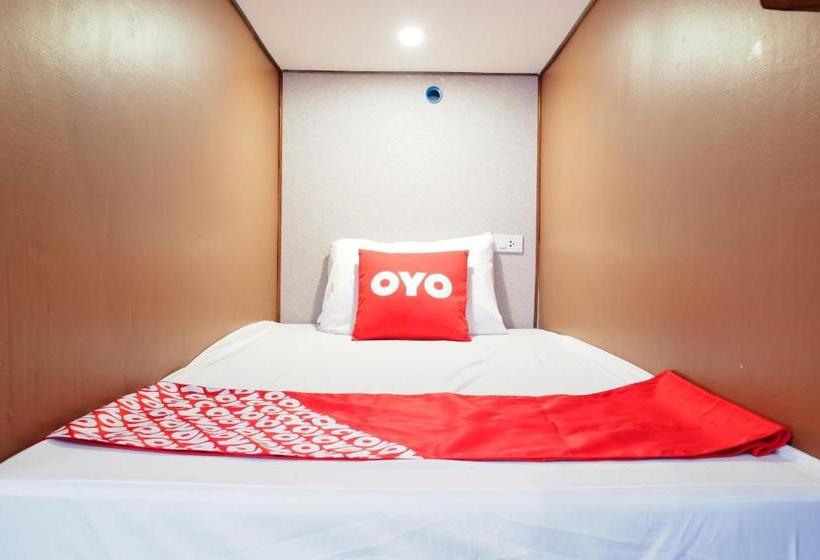 Oyo 718 Grace Hostel