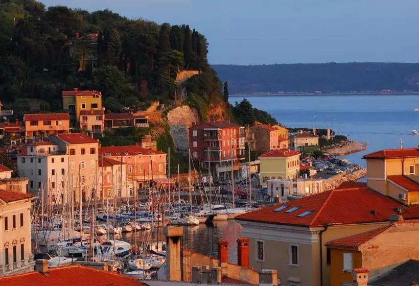 پانسیون Old Town Rooms Piran