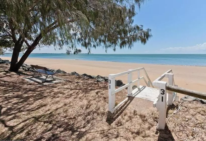 Silver Sands Apartments