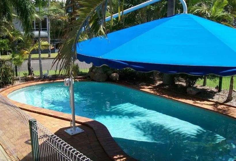 Silver Sands Apartments