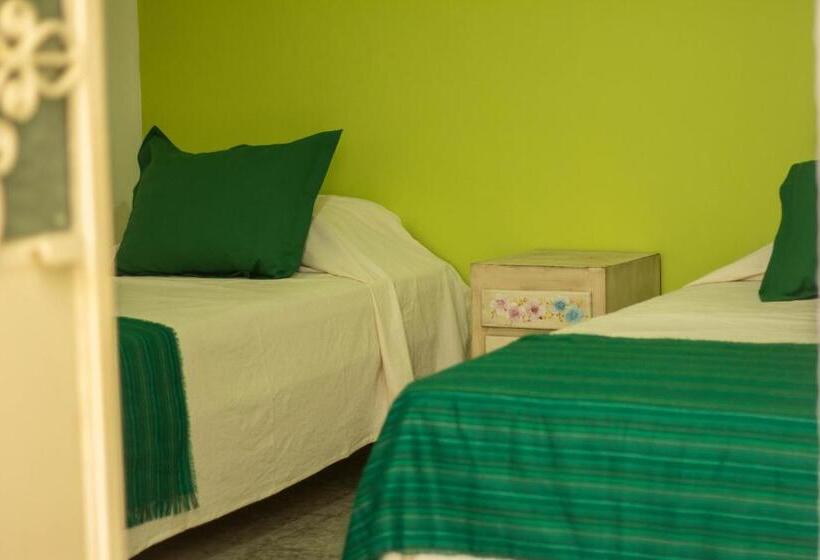 Hostel Hostal Tlaquepaque