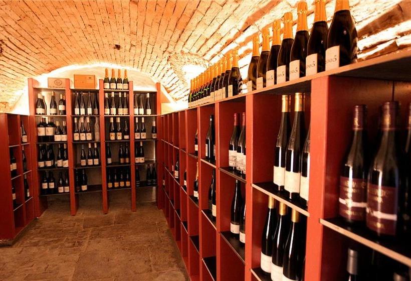 הוסטל Weinreich, Gästezimmer & Weinstube