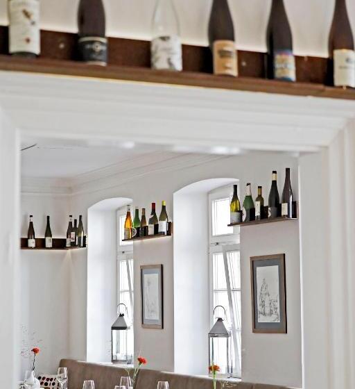 הוסטל Weinreich, Gästezimmer & Weinstube