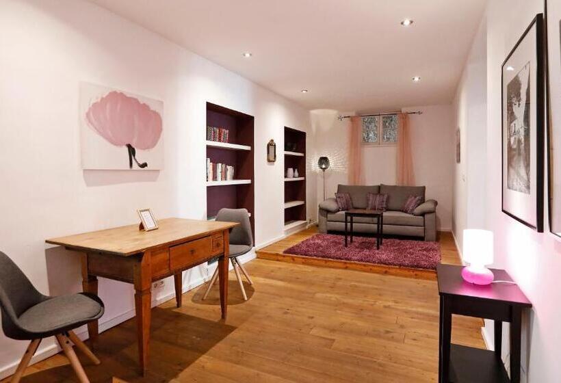 הוסטל Weinreich, Gästezimmer & Weinstube