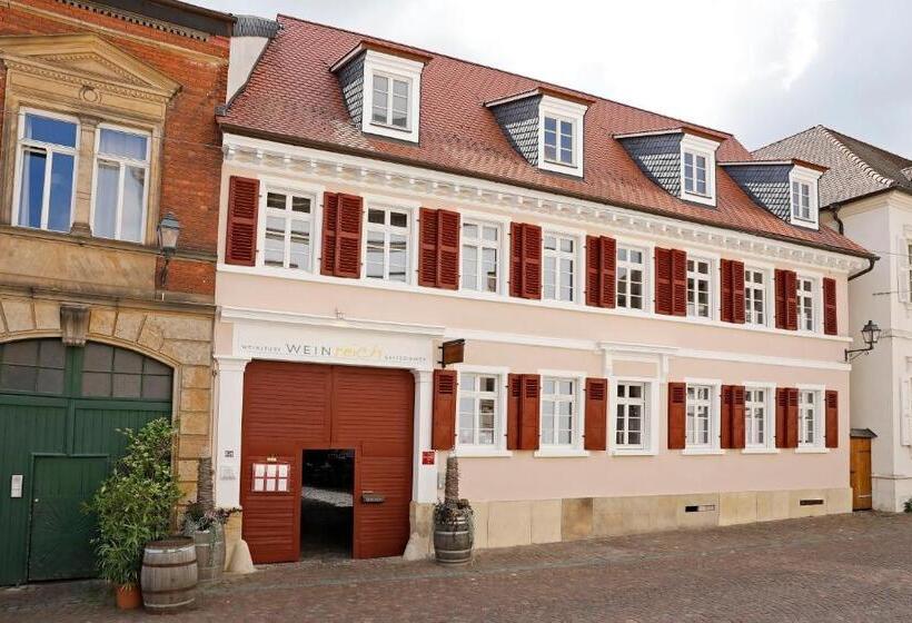 הוסטל Weinreich, Gästezimmer & Weinstube