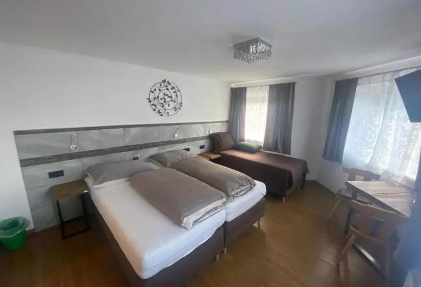 Aamiaismajoitus (B&B) Haus Eder Steiner