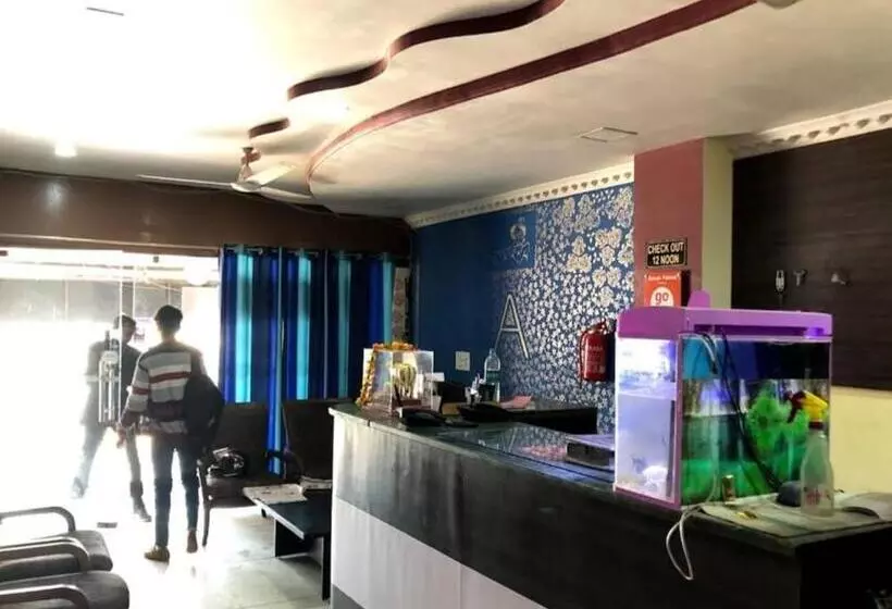 Hotelli Kanak Palace