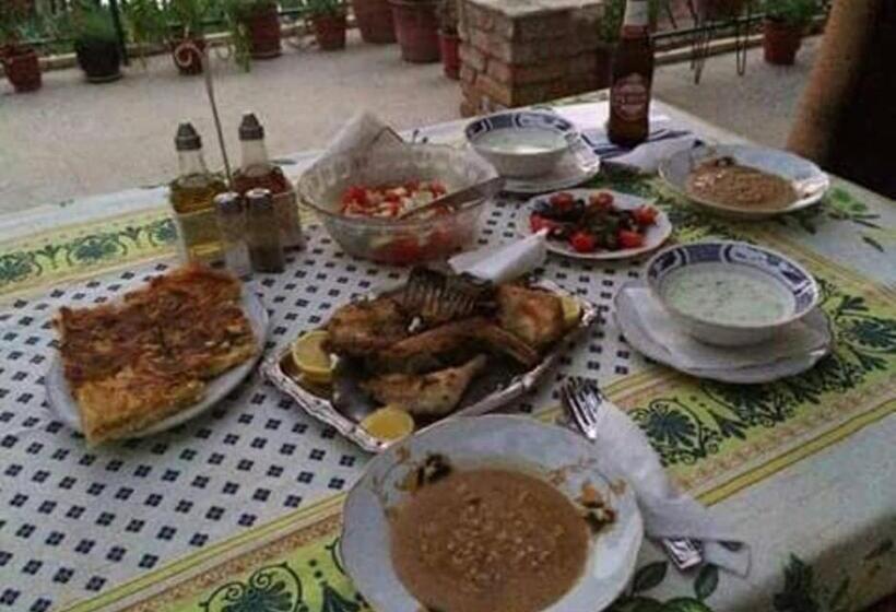 펜션 Guest House Baba Lluka