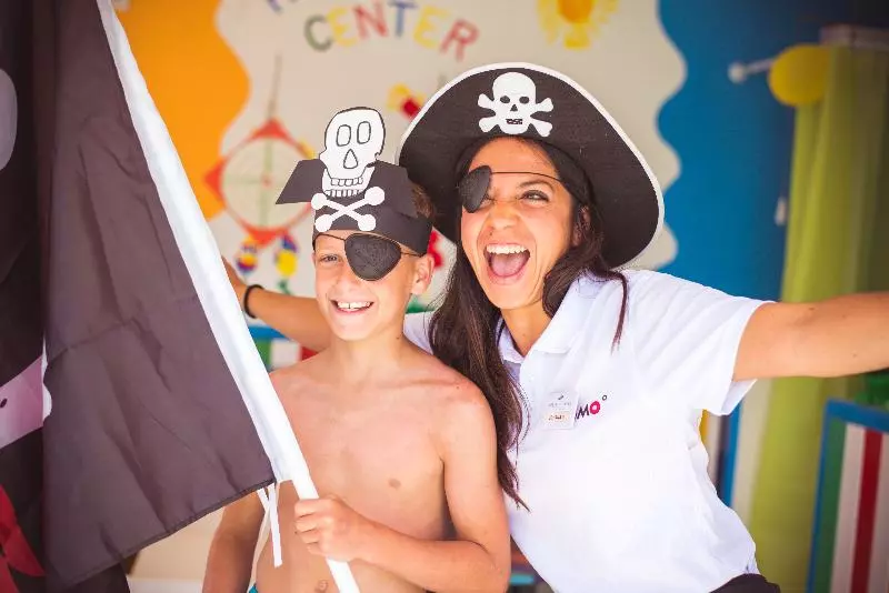 Aparthotel Holiday Center