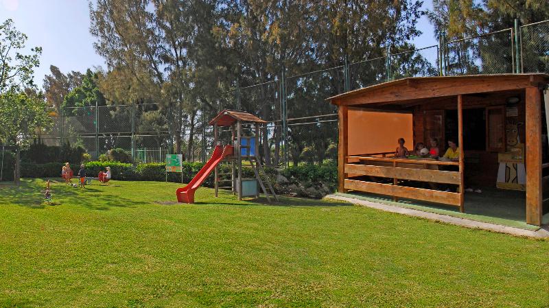 Bungalows Cordial Green Golf