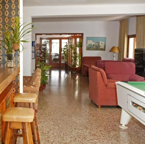 Hostal Cervantes