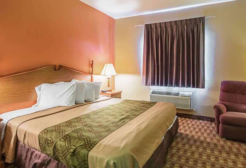 בית מלון כפרי Econo Lodge Inn & Suites